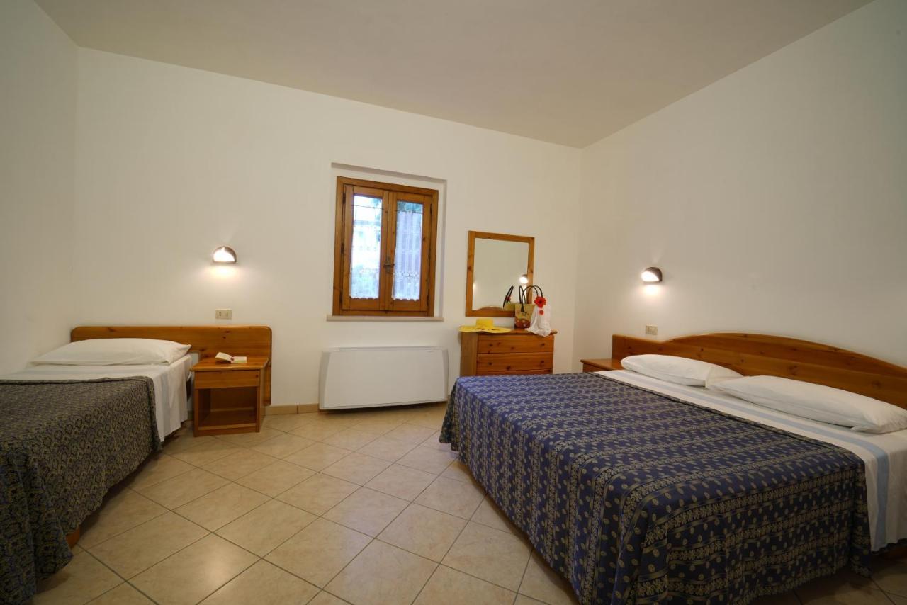 Villaggio Torre Ruffa Robinson Capo Vaticano Εξωτερικό φωτογραφία