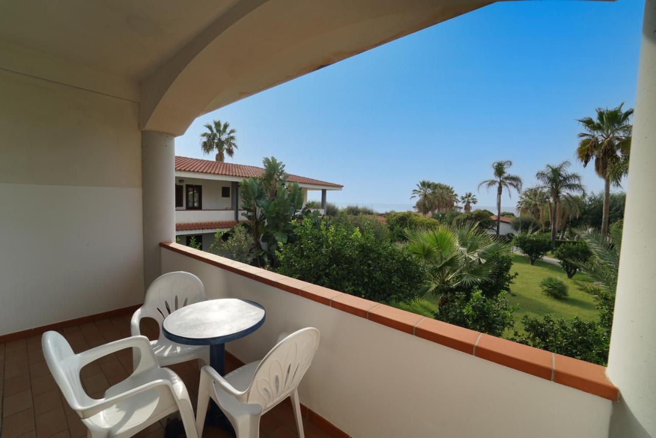 Villaggio Torre Ruffa Robinson Capo Vaticano Εξωτερικό φωτογραφία