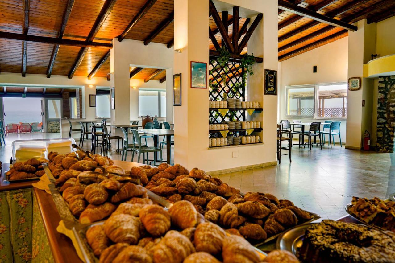 Villaggio Torre Ruffa Robinson Capo Vaticano Εξωτερικό φωτογραφία