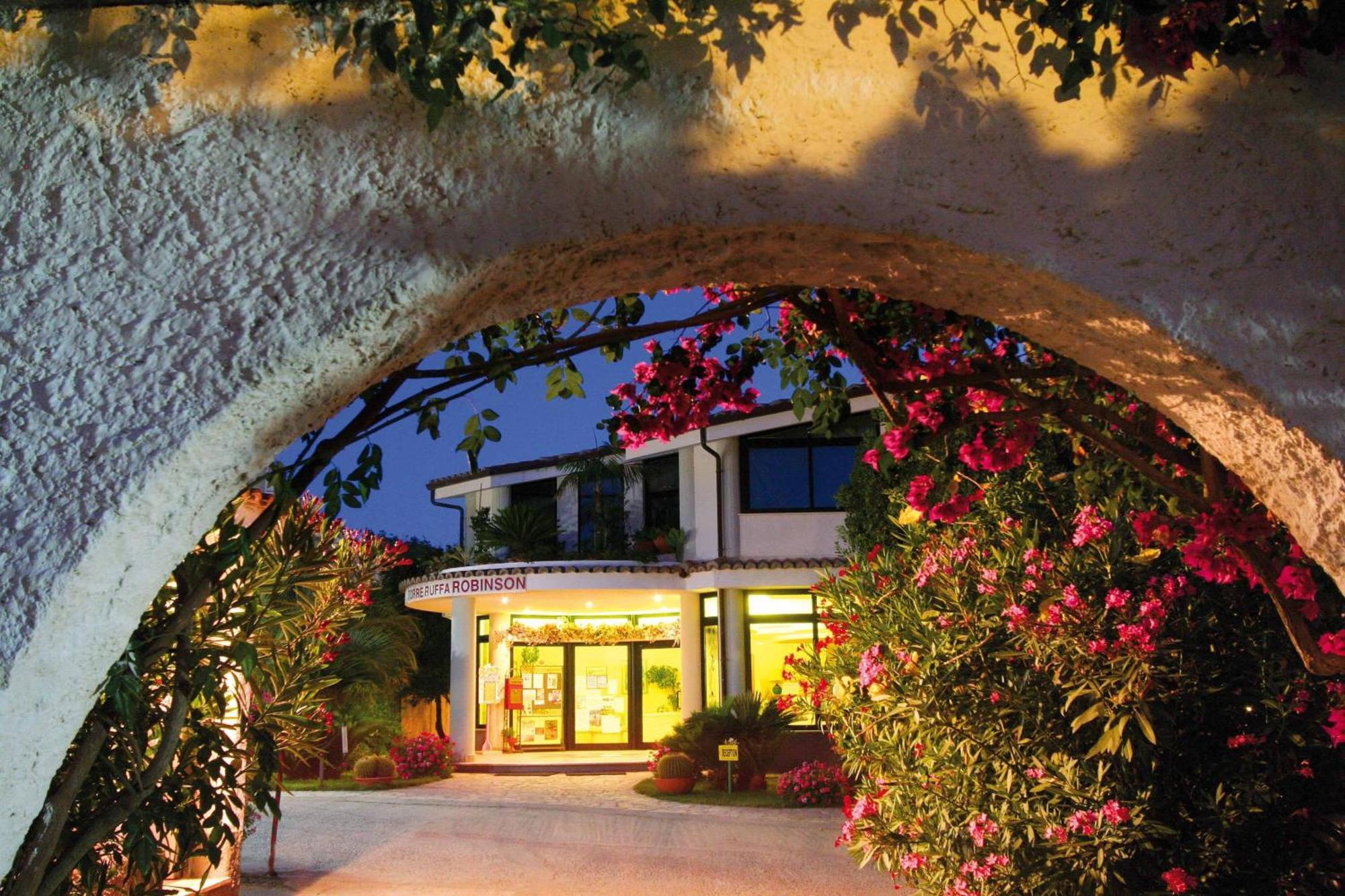 Villaggio Torre Ruffa Robinson Capo Vaticano Εξωτερικό φωτογραφία