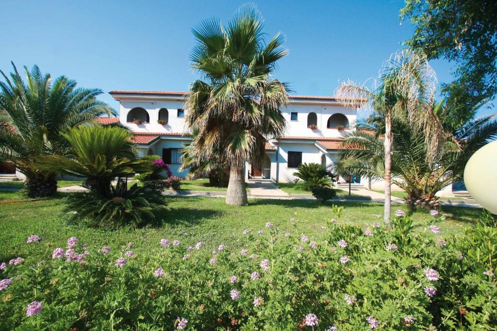 Villaggio Torre Ruffa Robinson Capo Vaticano Εξωτερικό φωτογραφία