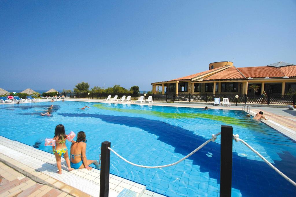 Villaggio Torre Ruffa Robinson Capo Vaticano Εξωτερικό φωτογραφία