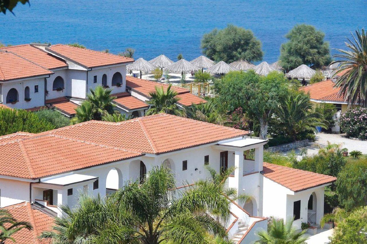 Villaggio Torre Ruffa Robinson Capo Vaticano Εξωτερικό φωτογραφία